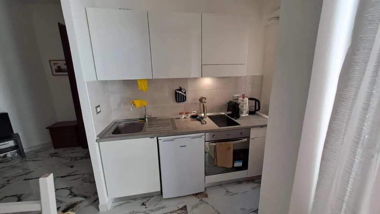 Apartment Francy'S House Casa Vacanze Al Centro Di Roma Italy